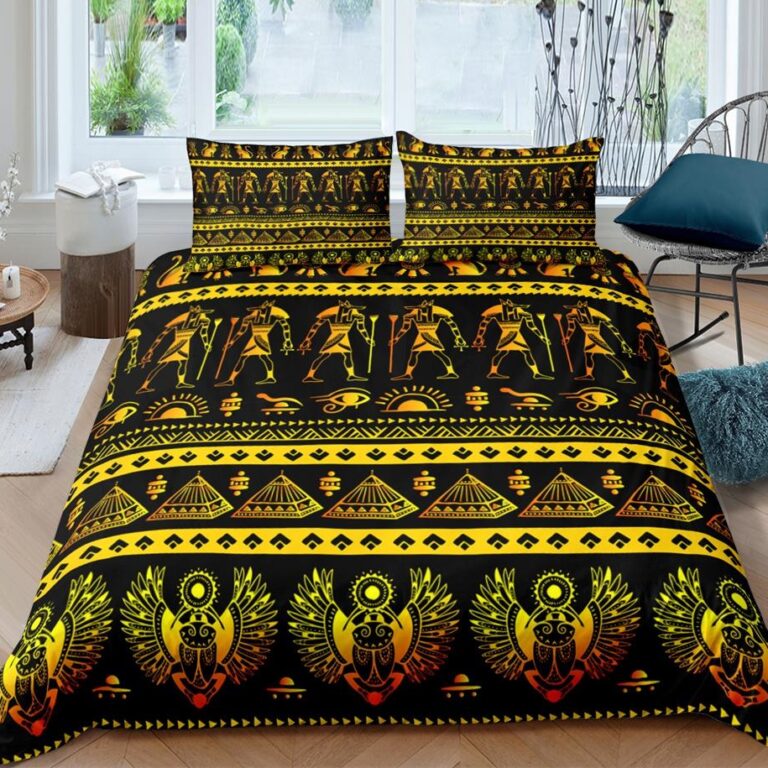 Parure-de-lit-egyptienne-avec-hieroglyphes-scarabees-dores-et-symboles-pharaoniques-picture-17
