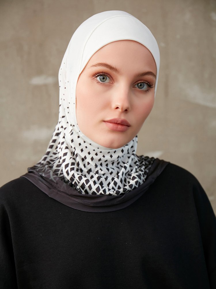 Hijab-instantane-a-motifs-geometriques-picture-1