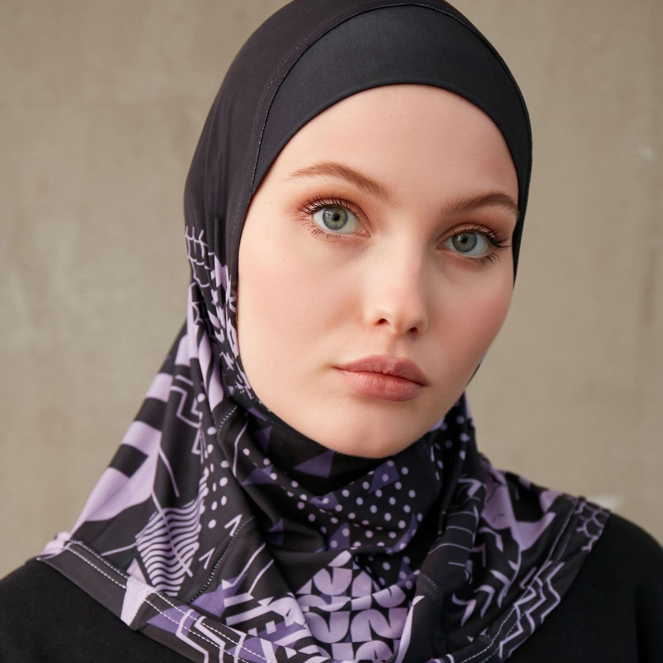 Hijab-instantane-a-motifs-geometriques-picture-11
