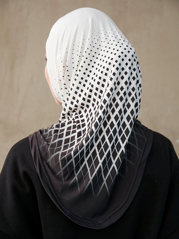 Hijab-instantane-a-motifs-geometriques-picture-12