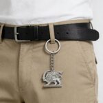Porte-cles-lion-et-soleil-perse-en-inox-picture-4